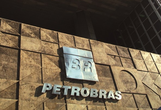 Petrobras abre novo processo seletivo para 100 vagas Petrobras abre novo processo seletivo para 100 vagas