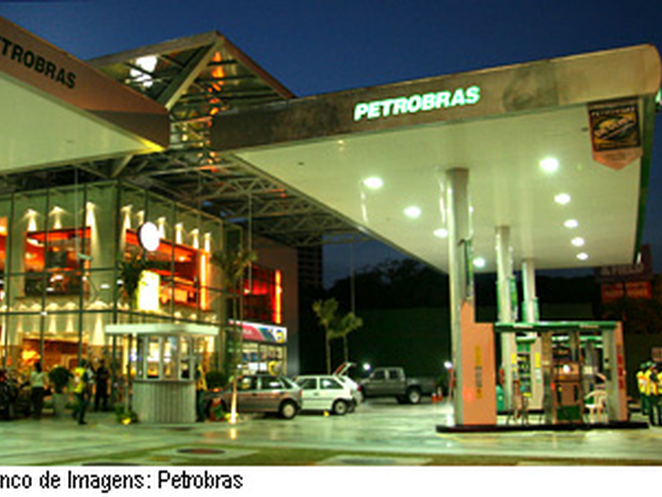 Petrobras comemora aumento das vendas de gasolina
