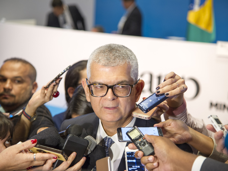 Petrobras vai contribuir com ANP sobre prazo de reajuste de preços  