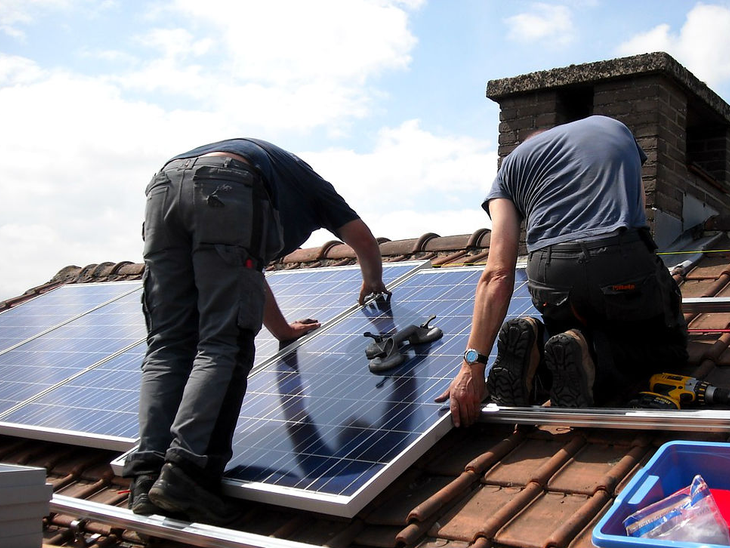 Painéis solares residenciais trazem economia na conta de luz