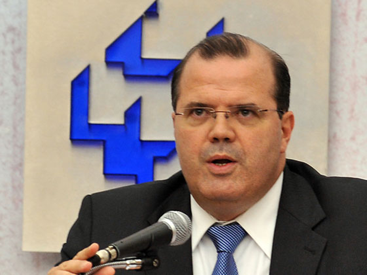 Presidente do Banco Central espera que crescimento volte em 2016