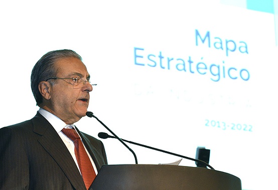 CNI lança compromisso para dobrar produtividade da indústria até 2022 CNI lança compromisso para dobrar produtividade da indústria até 2022