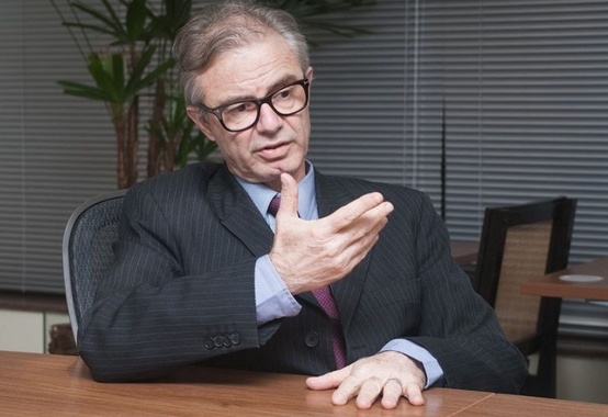 País não terá problemas no abastecimento de energia por três anos, diz ONS País não terá problemas no abastecimento de energia por três anos, diz ONS