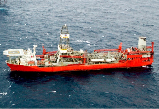 QGEP: FPSO Petrojarl I já está no campo de Atlanta na Bacia de Santos QGEP: FPSO Petrojarl I já está no campo de Atlanta na Bacia de Santos