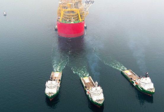 Prelude, a maior unidade FLNG do mundo deixou o estaleiro SHI na Careia do Sul rumo à Austrália Prelude, a maior unidade FLNG do mundo deixou o estaleiro SHI na Careia do Sul rumo à Austrália