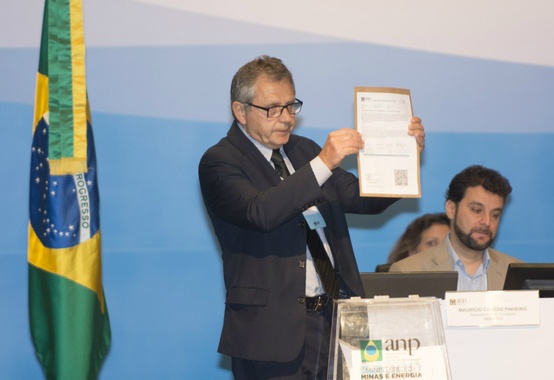 Na 4ª Rodada de Licitação da ANP, Petrobras e parceiras ficam com três blocos Na 4ª Rodada de Licitação da ANP, Petrobras e parceiras ficam com três blocos