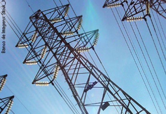Leilão de transmissão tem deságio de 43%, que vai se refletir em eletricidade mais barata Leilão de transmissão tem deságio de 43%, que vai se refletir em eletricidade mais barata