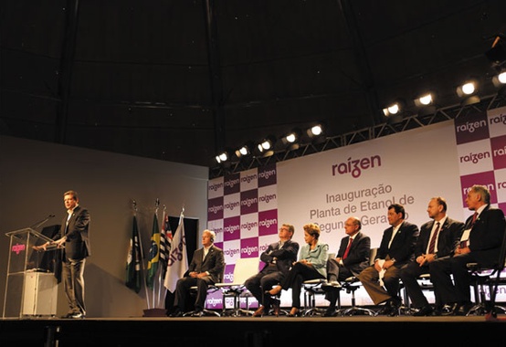 Raízen inaugura primeira unidade de etanol de segunda geração Raízen inaugura primeira unidade de etanol de segunda geração