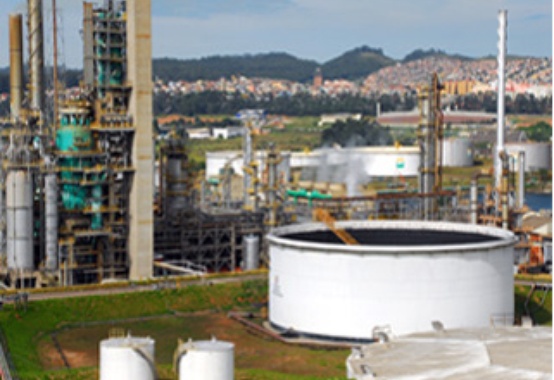 Petrobras vai investir R$ 8,26 bilhões na área de Abastecimento em 2012 Petrobras vai investir R$ 8,26 bilhões na área de Abastecimento em 2012
