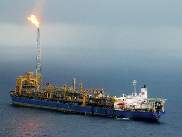 Produção de petróleo aumenta cerca de 1,8% em relação a janeiro