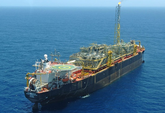 Crescem os investimentos em plataformas de produção de petróleo Crescem os investimentos em plataformas de produção de petróleo