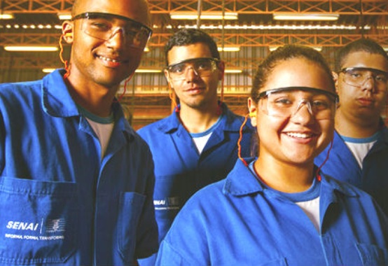 Depoimentos comprovam a excelência do Senai Depoimentos comprovam a excelência do Senai