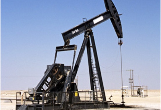 AIE pede aos produtores que coloquem mais petróleo no mercado AIE pede aos produtores que coloquem mais petróleo no mercado