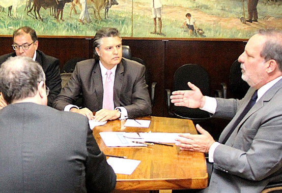Abimaq reforça pleitos ao MDIC Abimaq reforça pleitos ao MDIC