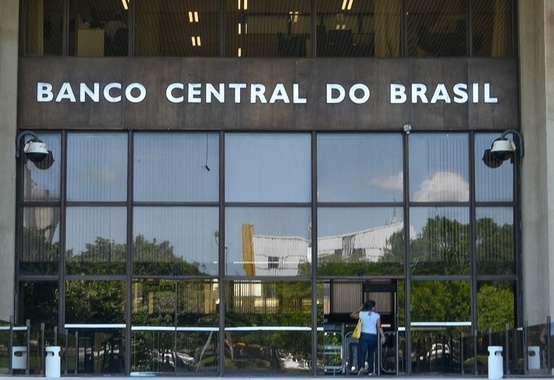 Com 7% ao ano, Selic tem o menor nível da história Com 7% ao ano, Selic tem o menor nível da história