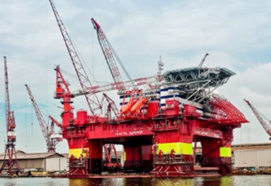 Fundeada nova plataforma de apoio logístico Fundeada nova plataforma de apoio logístico
