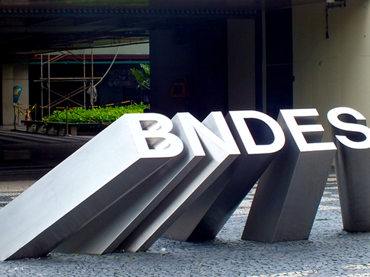 Desembolsos do BNDES somam R$ 73 bi até maio