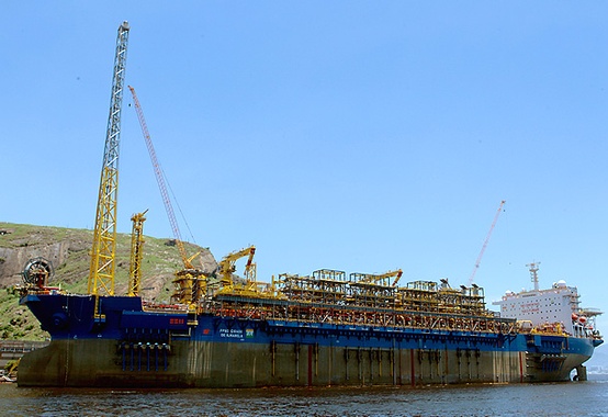 FPSO Cidade de Ilhabela chega ao Brasil FPSO Cidade de Ilhabela chega ao Brasil