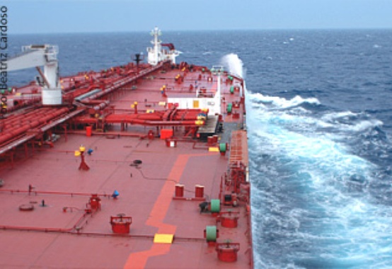 Transpetro assina contrato com Estaleiro Eisa para a construção de quatro navios Transpetro assina contrato com Estaleiro Eisa para a construção de quatro navios
