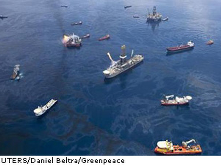 BP afirma ter estancado fugas de petróleo