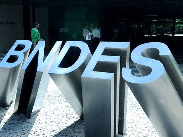 BNDES aprova devolução antecipada de R$ 100 bi ao Tesouro