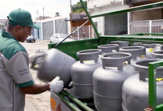 Cade abre processo para apurar supostas práticas de cartel envolvendo distribuição e reveda de GLP Cade abre processo para apurar supostas práticas de cartel envolvendo distribuição e reveda de GLP