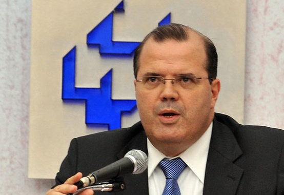Presidente do Banco Central espera que crescimento volte em 2016 Presidente do Banco Central espera que crescimento volte em 2016