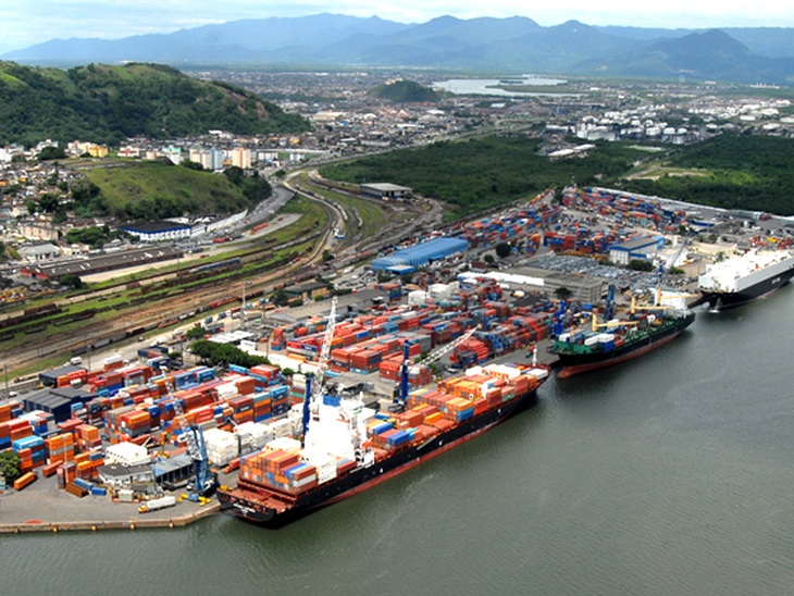 Movimentação no Porto de Santos cresceu 9% em 2013