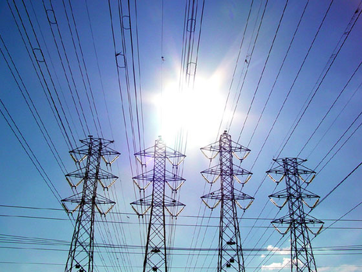Leilão de transmissão de energia elétrica movimenta R$ 1,4 bilhão