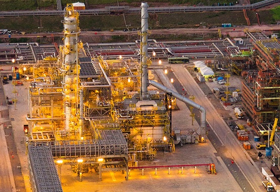 Petrobras acende fornos da Unidade de Destilação Atmosférica da Refinaria Abreu e Lima Petrobras acende fornos da Unidade de Destilação Atmosférica da Refinaria Abreu e Lima