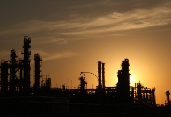 Criado pelo MME Grupo de Trabalho para discutir investimento em refino e petroquímica no país Criado pelo MME Grupo de Trabalho para discutir investimento em refino e petroquímica no país