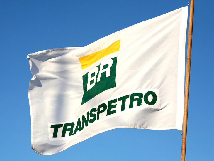 Transpetro lança licitação para entrada no segmento de operação de barcaças