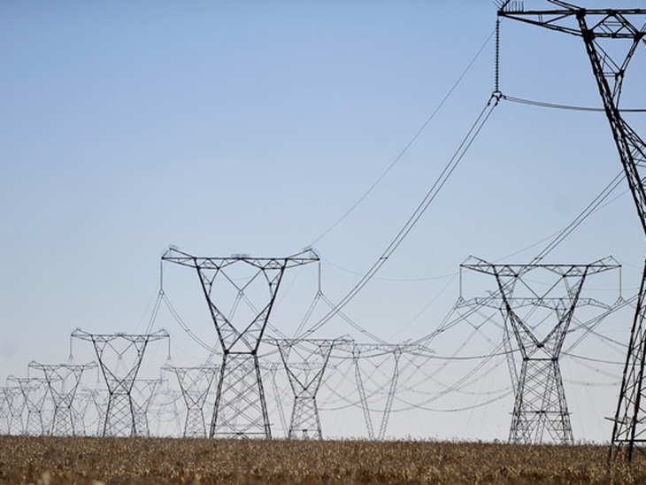 Associações do setor elétrico cobram do governo discussão transparente