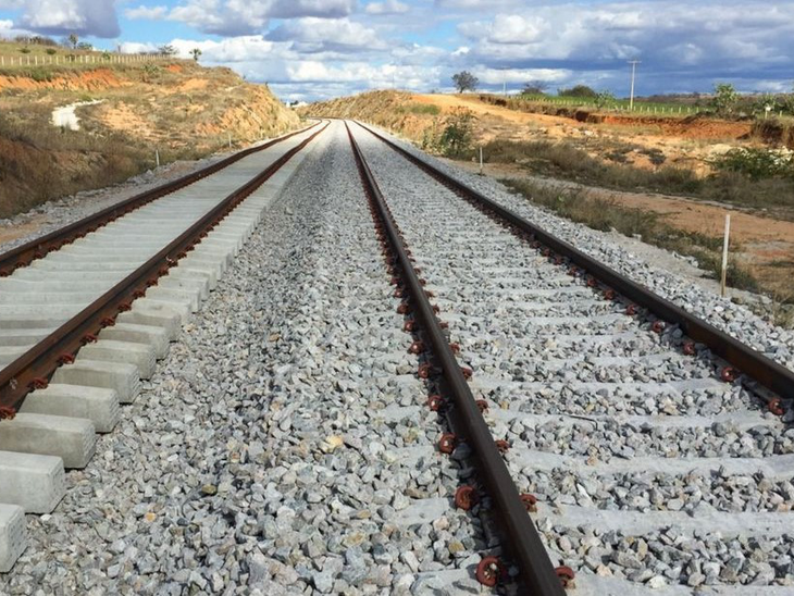 Governo inclui dois trechos de ferrovia no PPI