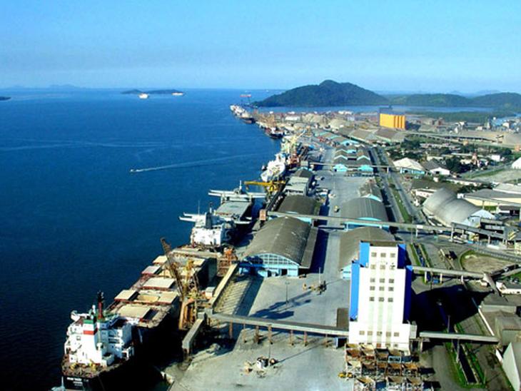 Porto de Paranaguá recebe R$ 394 milhões para dragagem