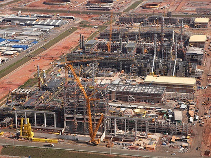 Petrobras reorganiza portfólio de participações em petroquímicas 