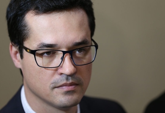 Anistia a caixa 2 é reação de investigados, avalia o proocurador Deltan Dallagnol Anistia a caixa 2 é reação de investigados, avalia o proocurador Deltan Dallagnol