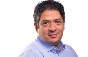 Mantendo o crescimento marinho na baía com UV-C, por Felipe Leon-Morales