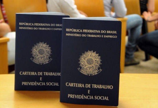 Pesquisa da Fiesp e do Ciesp mostra fechamento de 31.000 vagas Pesquisa da Fiesp e do Ciesp mostra fechamento de 31.000 vagas
