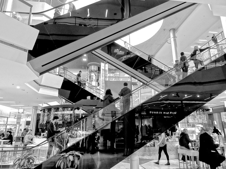 Medida pelo IPC-S, inflação acumula alta de 3% no 1º semestre