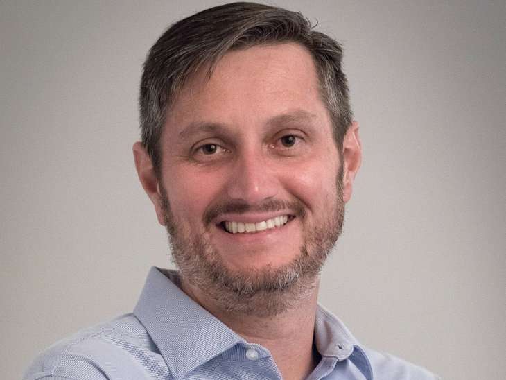 Parceria entre universidade e empresas: por que ela se torna cada vez mais tão essencial para o avanço da ciência? por Gustavo Pagotto Simões