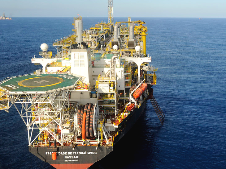 Em outubro a produção de petróleo e gás no Brasil chegou a 3,792 MMboe/d e o pré-sal participou com 2,394 MMboe/d