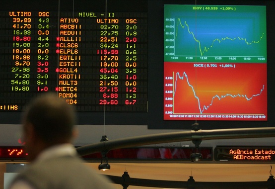 Bovespa opera em queda sob efeito de cenário internacional Bovespa opera em queda sob efeito de cenário internacional