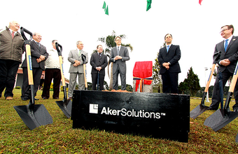 Aker Solutions inaugura pedra fundamental de nova planta no Paraná