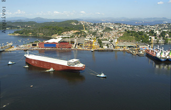 PDVSA lança ao mar seu primeiro petroleiro construído no Brasil  