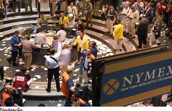 Petróleo em NY fecha no nível mais alto desde 2008