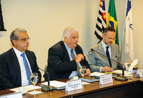MCTI, Finep e BNDES lançam o Inova Sustentabilidade MCTI, Finep e BNDES lançam o Inova Sustentabilidade