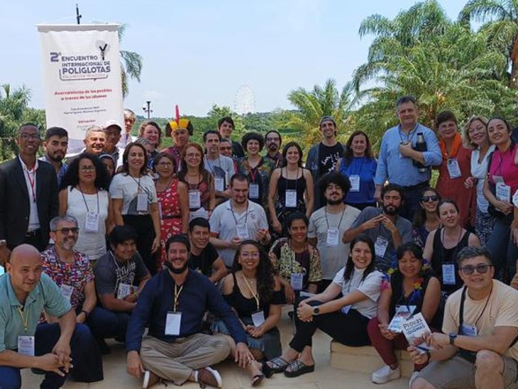 Livro reunirá 55 autores para contar a história do movimento poliglota no Brasil e no Sul Global