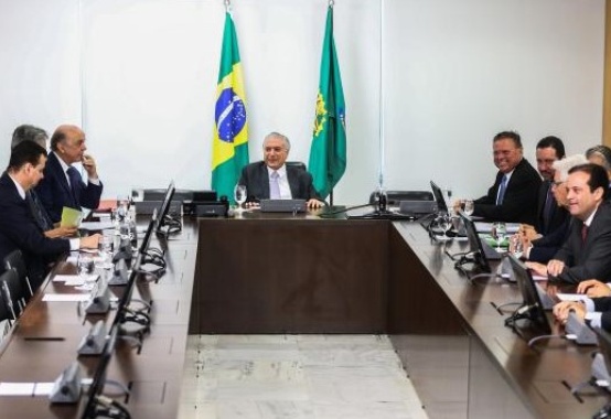 Retomada do crescimento: Temer e ministros discutem cenário Retomada do crescimento: Temer e ministros discutem cenário