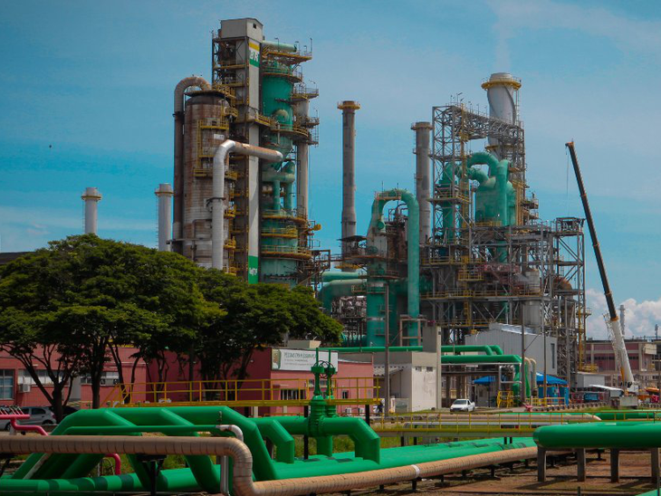 Revap inicia produção de asfalto com conteúdo renovável no Brasil